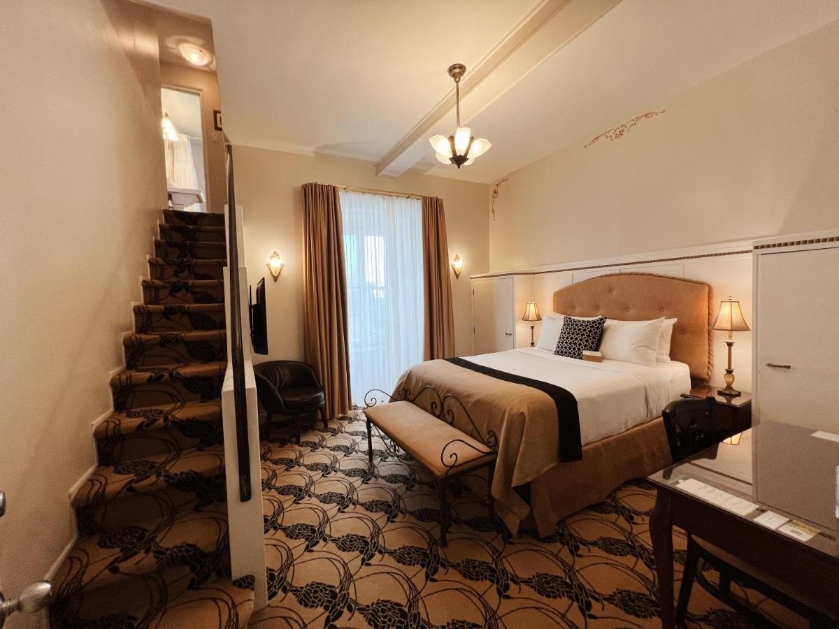 Hotel Manoir D'Auteuil Квебек Экстерьер фото