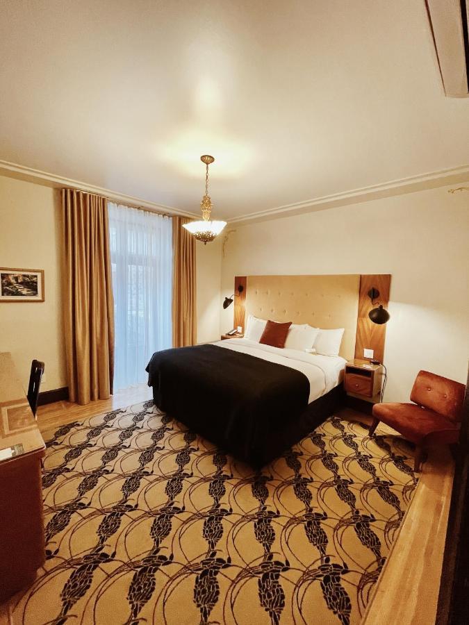 Hotel Manoir D'Auteuil Квебек Экстерьер фото